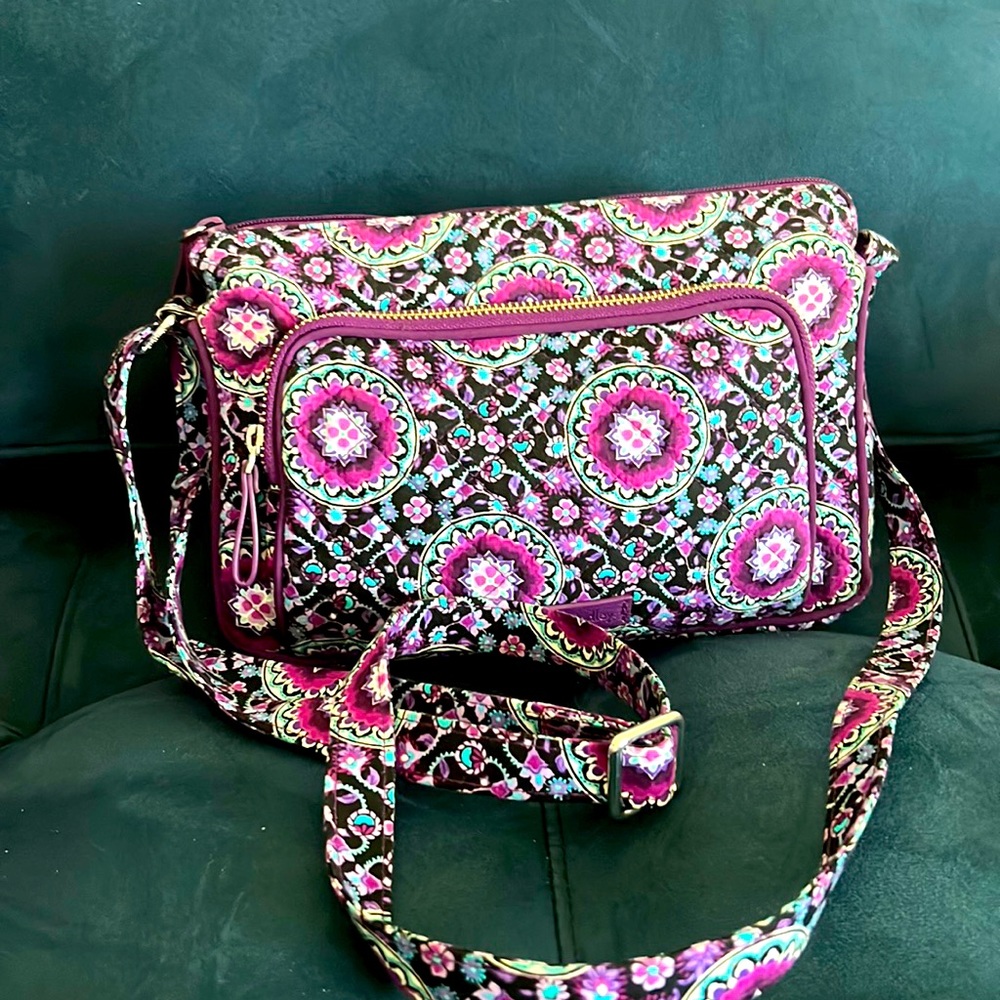 Vera bradley lilac medallion small hipster crossbody bag